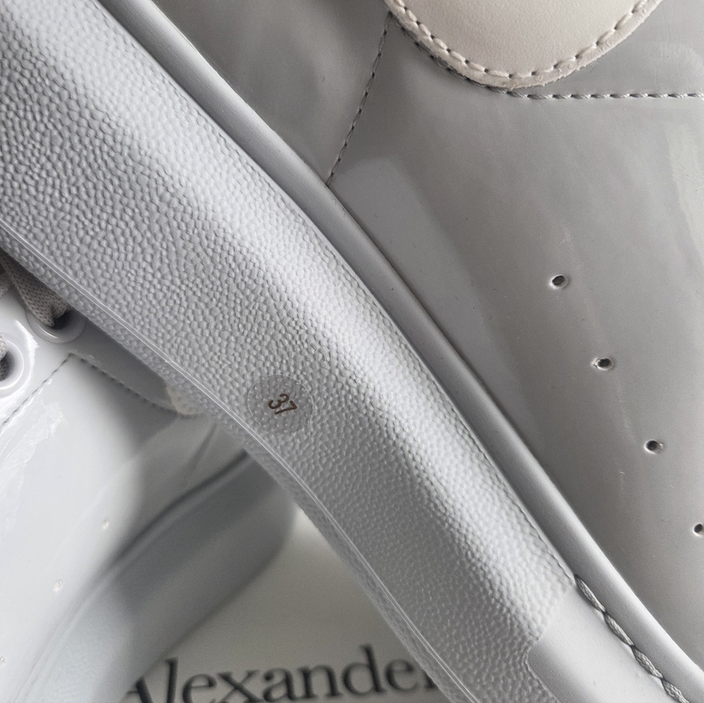 Alexander McQueen Tuscan Leather Sneaker Faggio Size 37 Never Worn - Picture 4 of 8